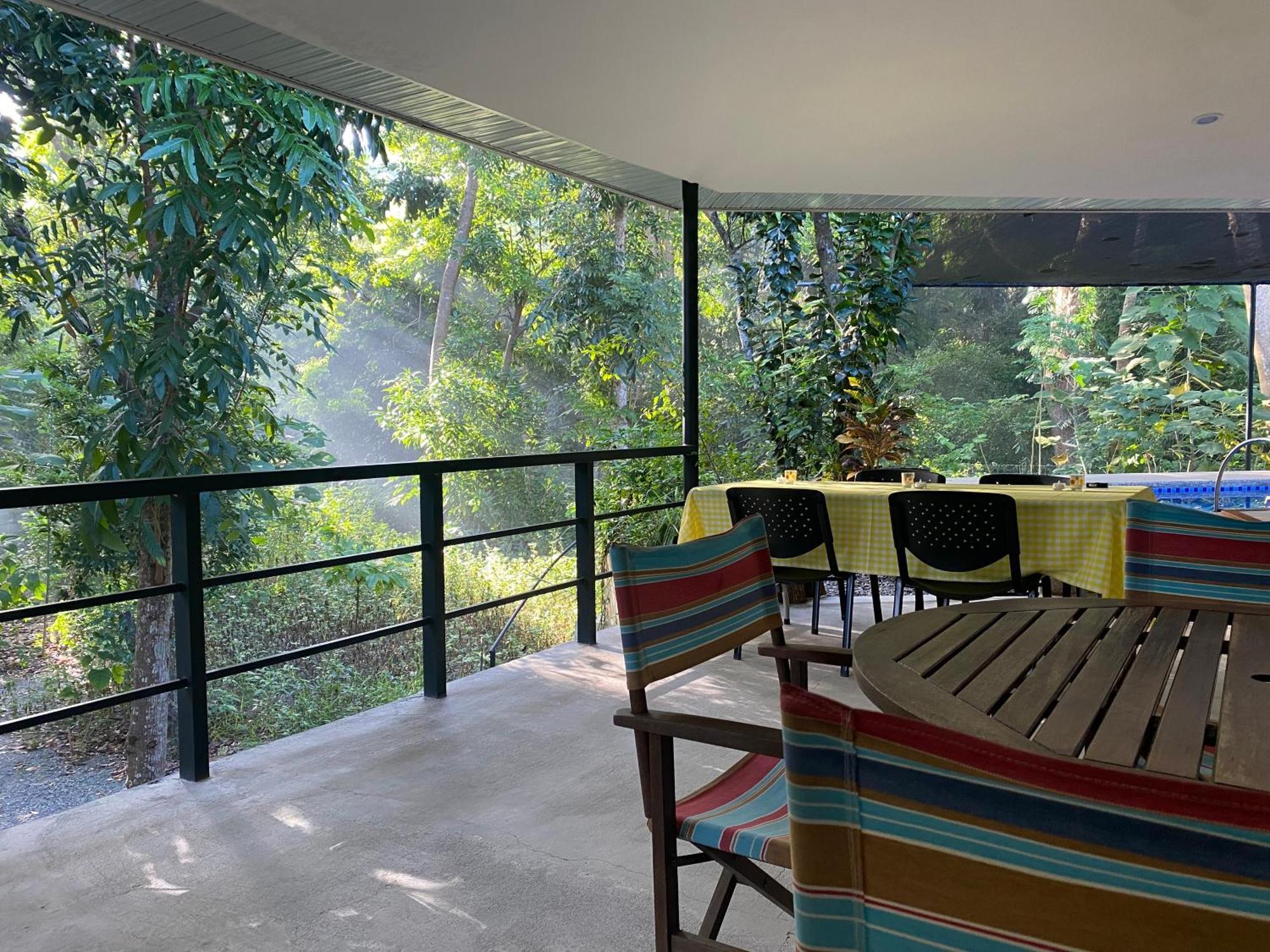 Balai Benedicere Bed & Breakfast Bacnotan Exterior foto